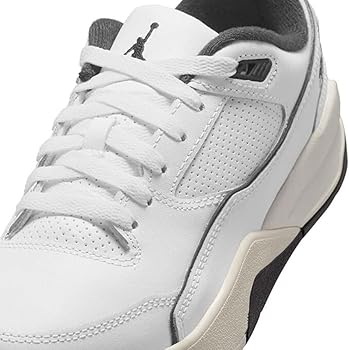 NIKE ナイキ ジョーダン フライトコート バスケットシューズ 23.5 NIKE ナイキ ジョーダン フライトコート バスケットシューズ